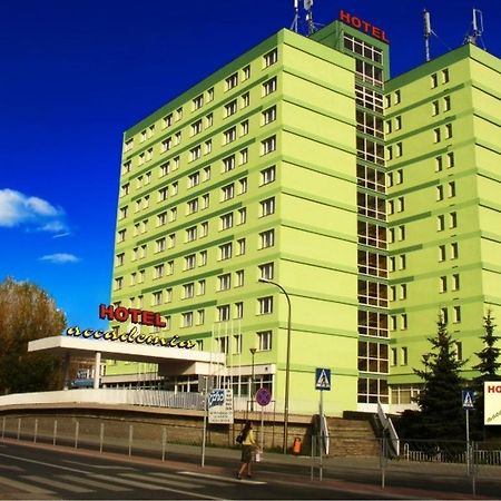 Hotel Accademia Ostrowiec Świętokrzyski 외부 사진